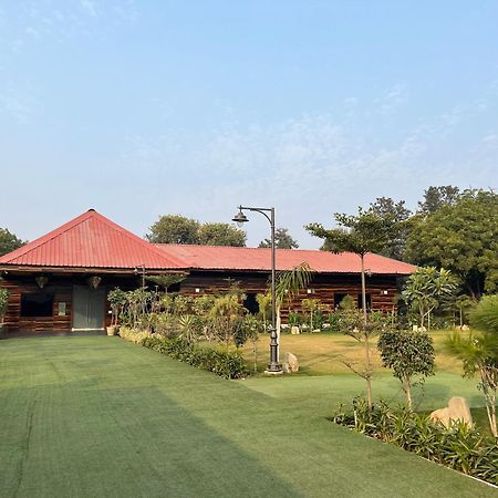 The Green Wood Palace I Farm House I Wedding I Party I 87Oo2O5865 Villa Gurgaon Exteriör bild